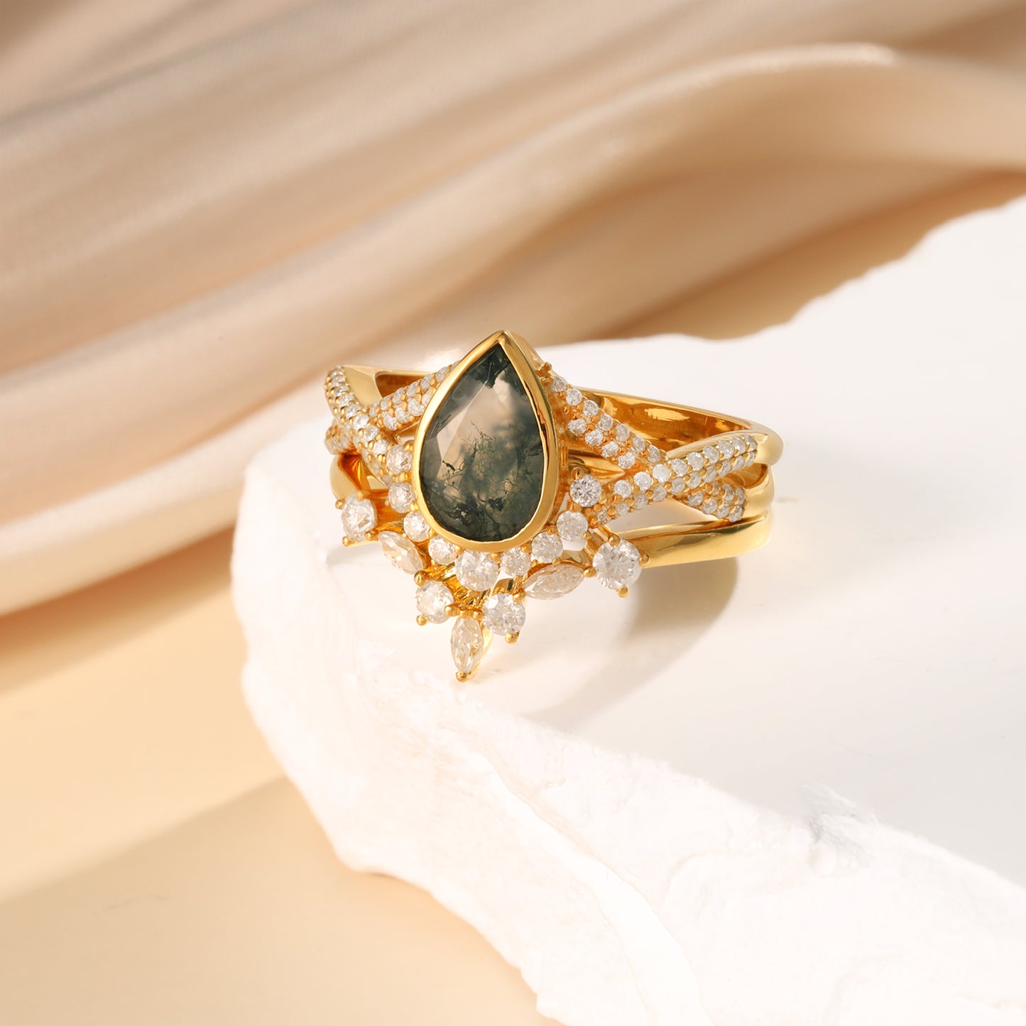 K Gold Natural Moss Agate Ring