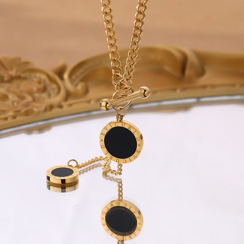 Black Round Pendant Necklace