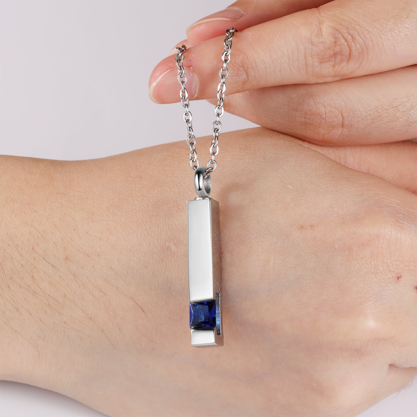 Custom Vertical Bar Ashes Necklace - iYdr