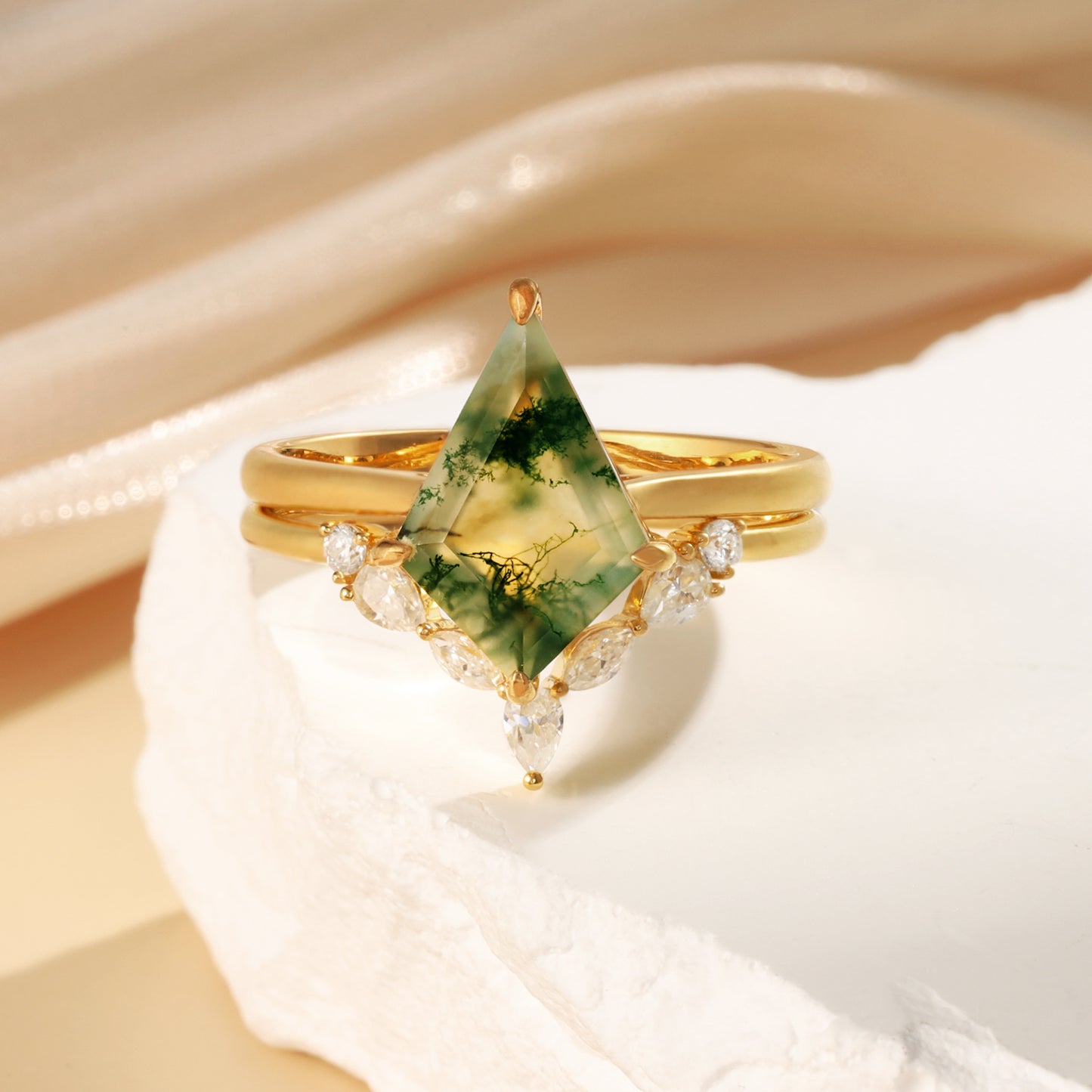 K Gold Natural Moss Agate Ring