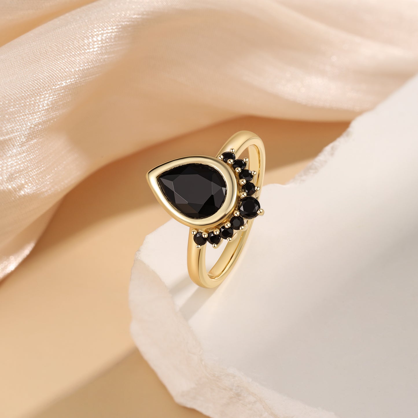 K Gold Natural Black Onyx Ring