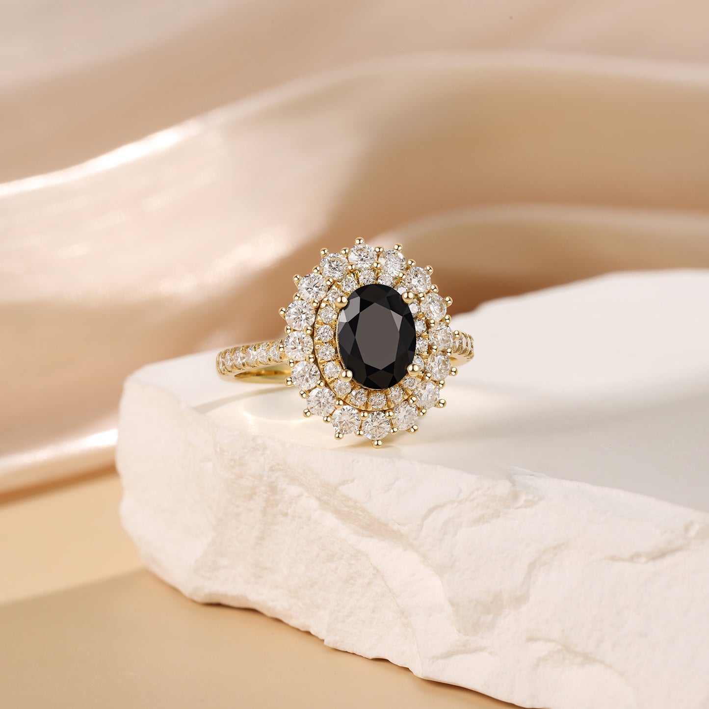 K Gold Natural Black Spinel Ring